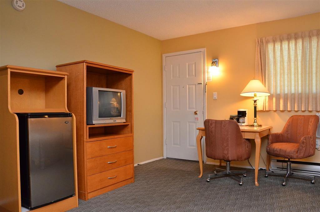 Canadas Best Value Inn Kelowna Bilik gambar