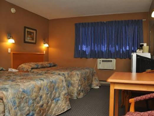 Canadas Best Value Inn Kelowna Luaran gambar
